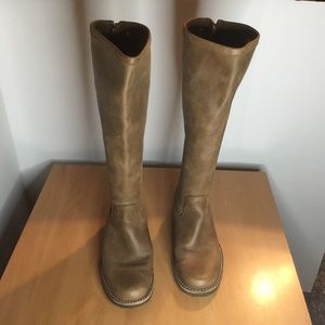 Roots Equestrian leather boots size 7.5